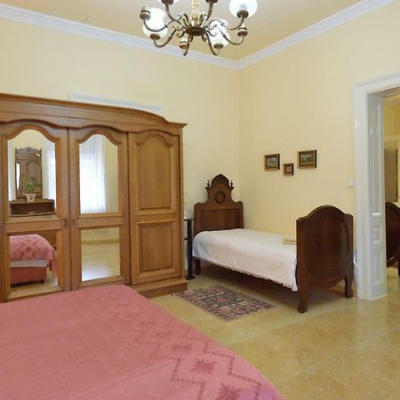 Apartman Vila Milica Kikinda Buitenkant foto