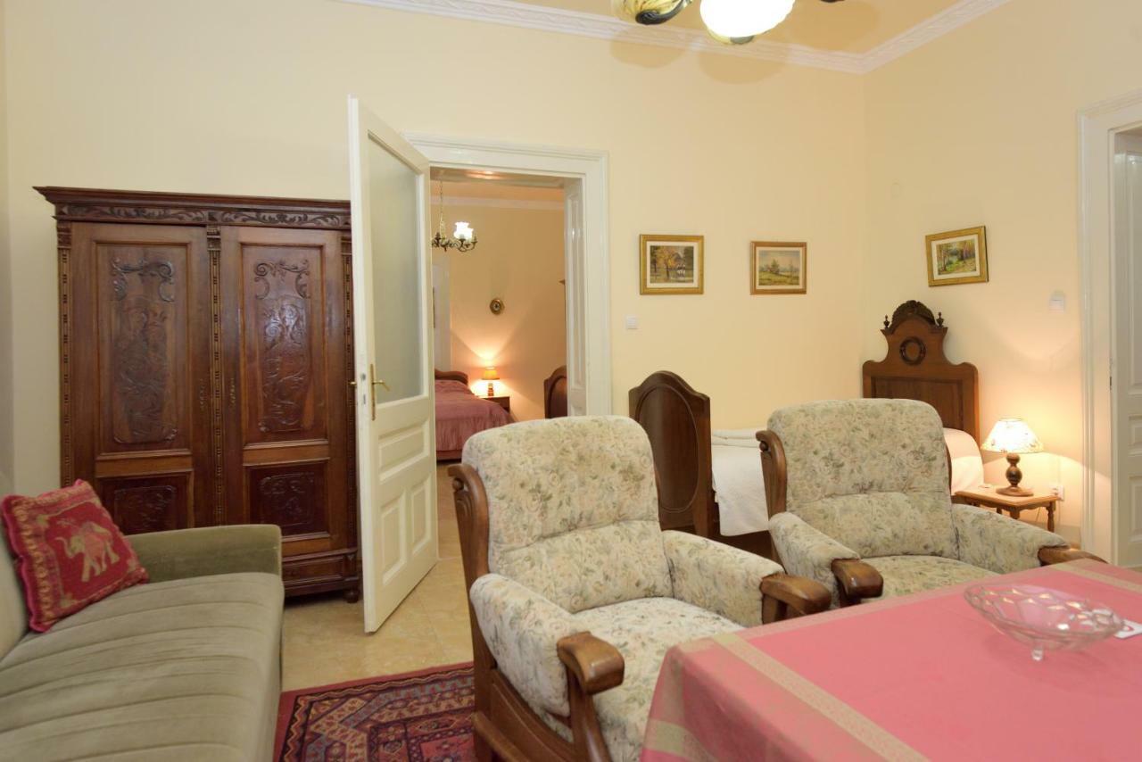 Apartman Vila Milica Kikinda Buitenkant foto