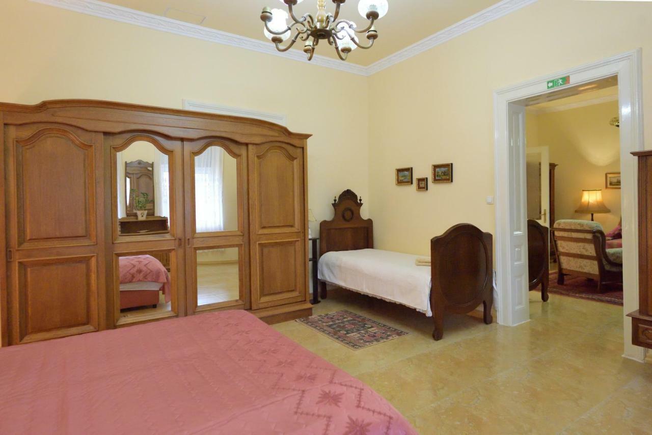 Apartman Vila Milica Kikinda Buitenkant foto